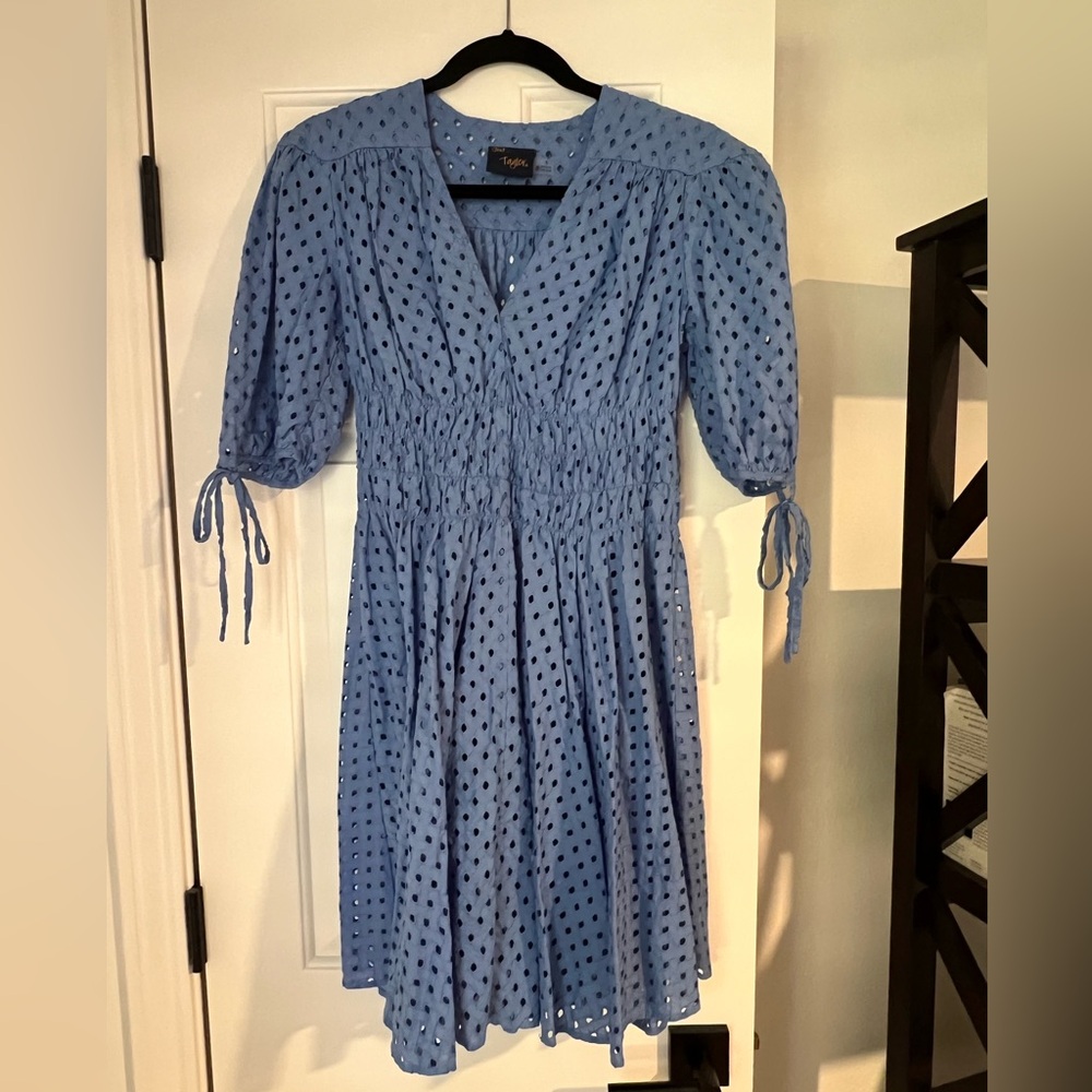 Just Taylor blue dress